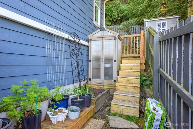 3713 Cedar Glen Way, Anacortes, WA 98221