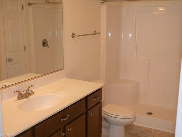 3225 Hyde Place Circle, Winston-salem, NC 27103