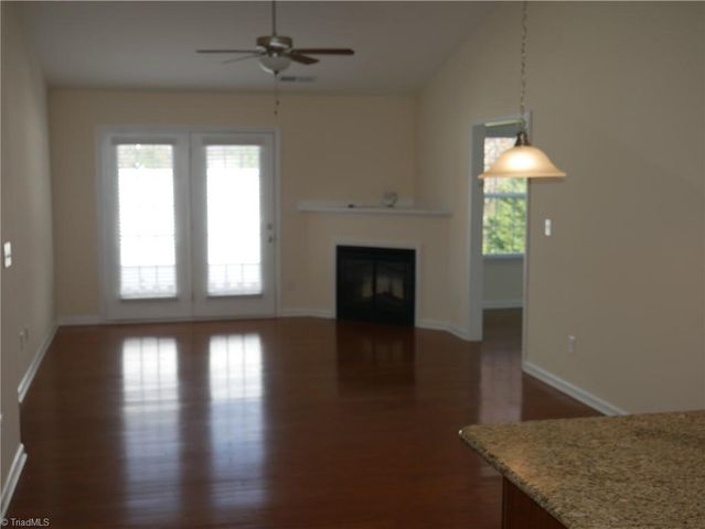 3225 Hyde Place Circle, Winston-salem, NC 27103