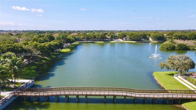 2557 Centergate Dr 103, Miramar, FL 33025