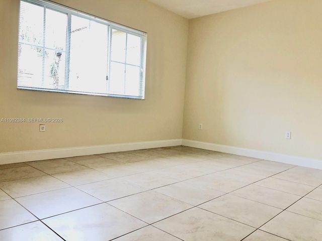 2557 Centergate Dr 103, Miramar, FL 33025