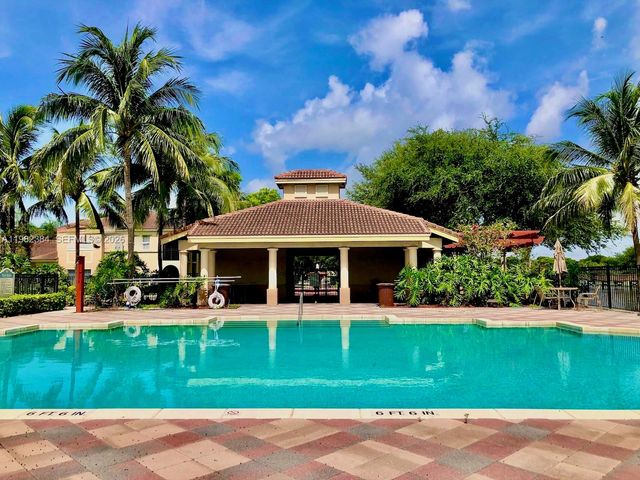 2557 Centergate Dr 103, Miramar, FL 33025