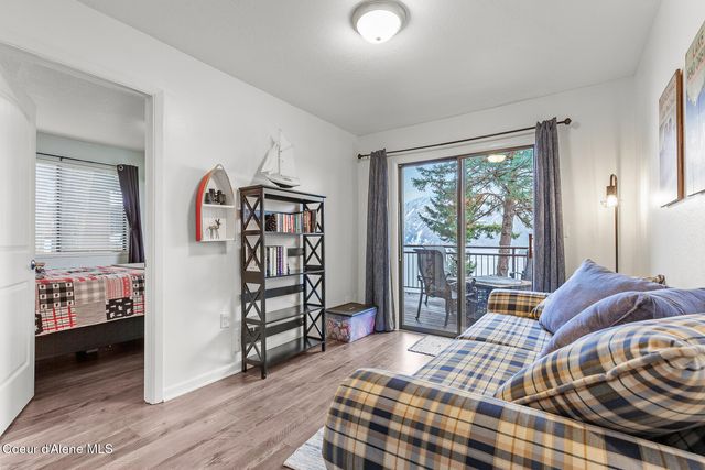 18126 E Duwamish DR, Bayview, ID 83803