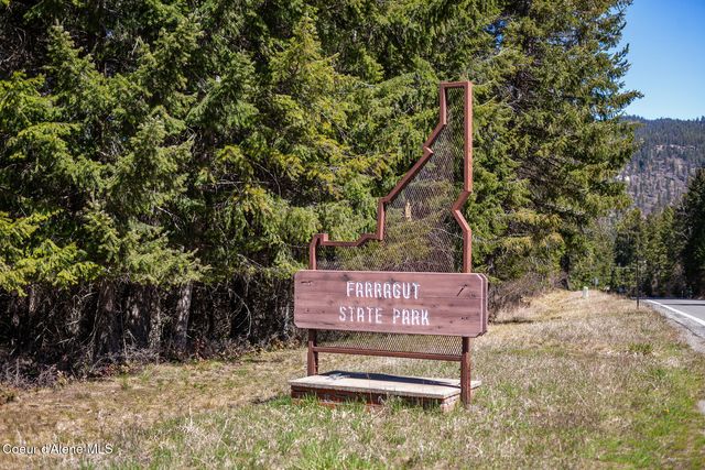 18126 E Duwamish DR, Bayview, ID 83803