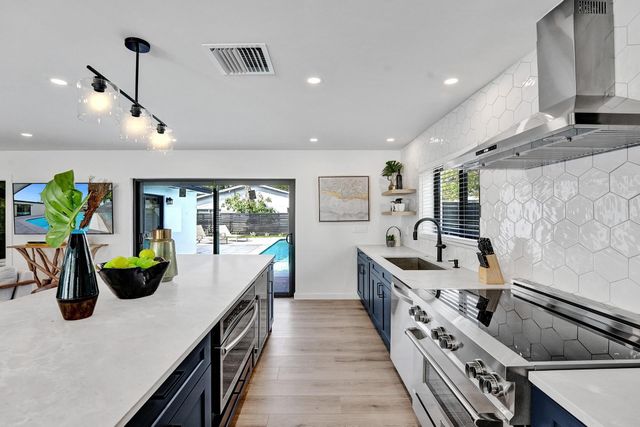 5501 NE 18TH Terrace, Fort Lauderdale, FL 33308