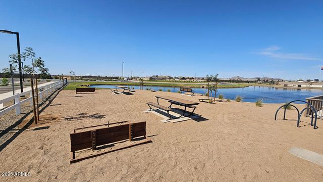2354 E ROLLING PRAIRIE Lane, San Tan Valley, AZ 85140