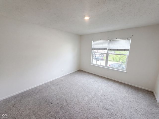 18676 Mill Grove Drive, Noblesville, IN 46062