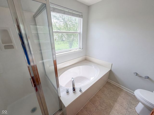 18676 Mill Grove Drive, Noblesville, IN 46062