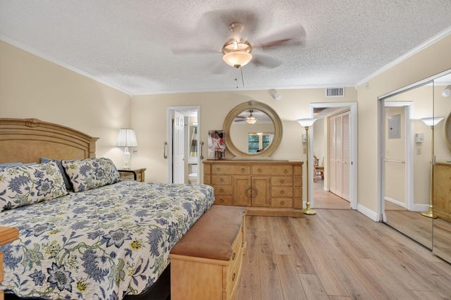 2070 Newport Q, Deerfield Beach, FL 33442