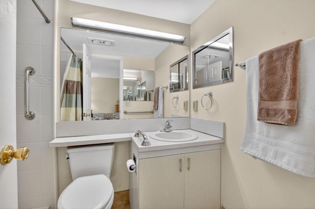 2070 Newport Q, Deerfield Beach, FL 33442