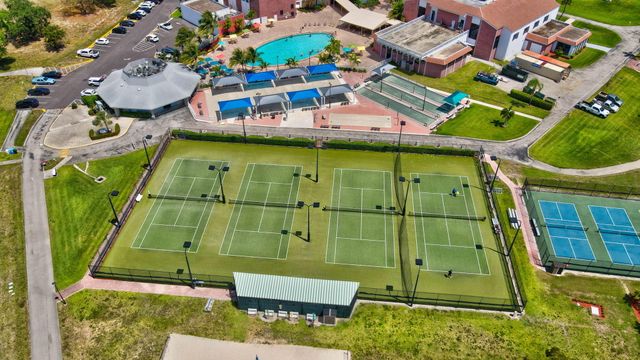 2070 Newport Q, Deerfield Beach, FL 33442