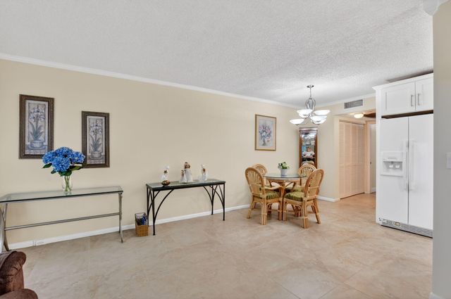 2070 Newport Q, Deerfield Beach, FL 33442