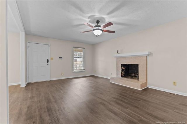 1978 Christopher Way, Fayetteville, NC 28303