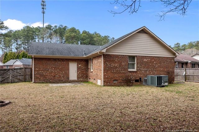1978 Christopher Way, Fayetteville, NC 28303