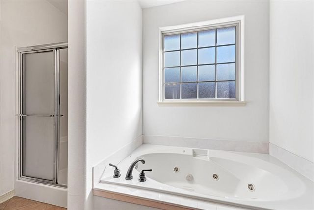 3236 W Westbury Street, Fayetteville, AR 72704