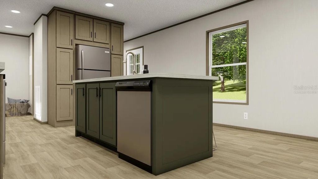 Image 3 of property listing at 33242 FOREST RIDGE ROAD, Deland, FL 32720