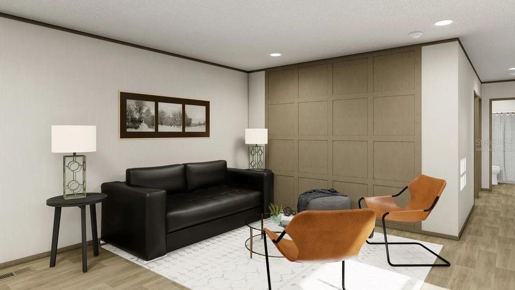 Image 5 of property listing at 33242 FOREST RIDGE ROAD, Deland, FL 32720