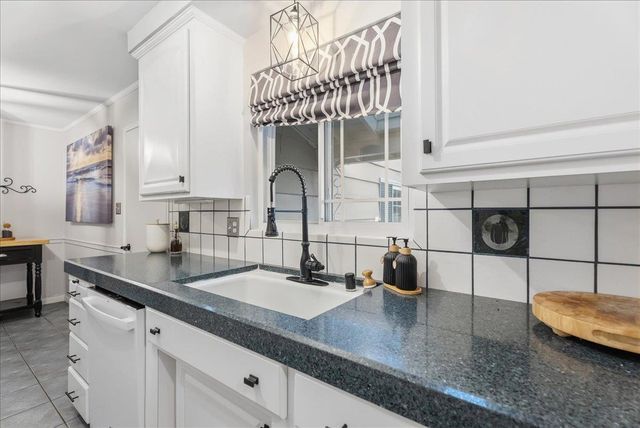 10249 Rinda Dr, Rancho Cordova, CA 95670