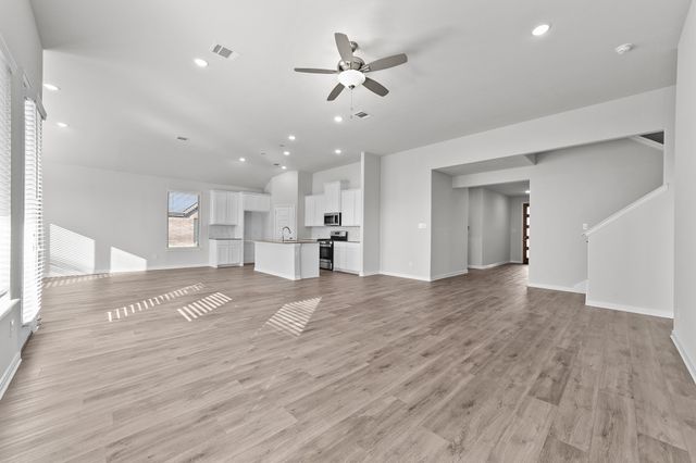 609 Bonnie Rose Lane, Van Alstyne, TX 75495