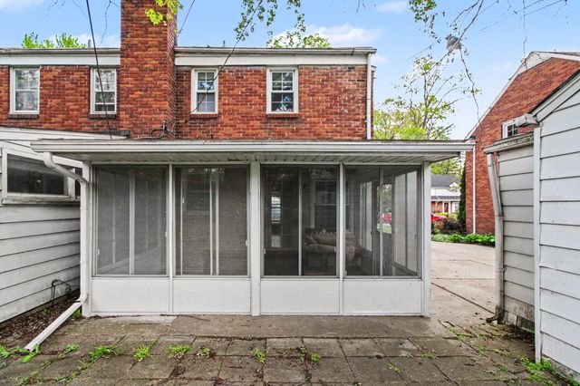 3851 Brewster Street, Dearborn, MI 48120
