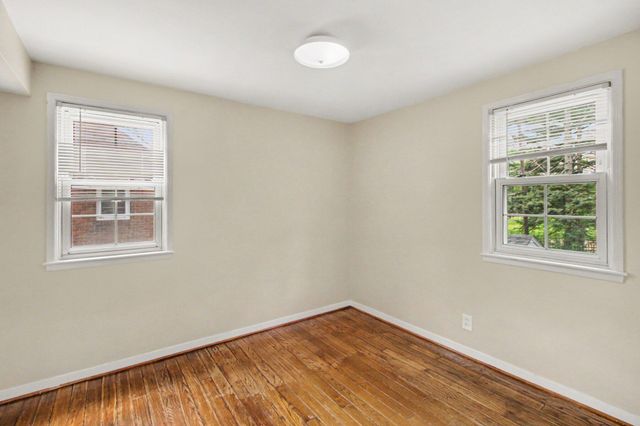 3851 Brewster Street, Dearborn, MI 48120