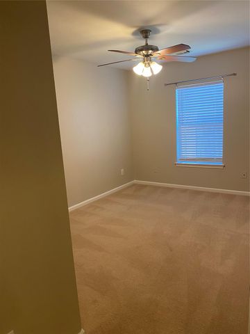 12005 Green Falls Drive, Pearland, TX 77584