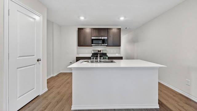 3530 Spring Time Street, Talty, TX 75126