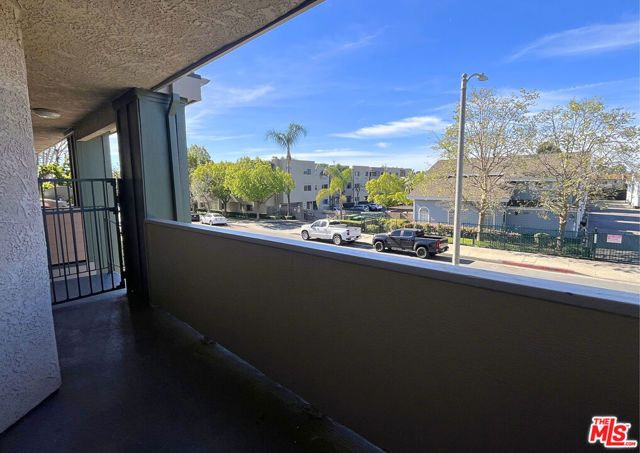 13144 Bromont Avenue 3, Sylmar (los Angeles), CA 91342