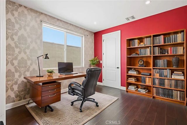 7608 Ani Way, North Hollywood, CA 91605