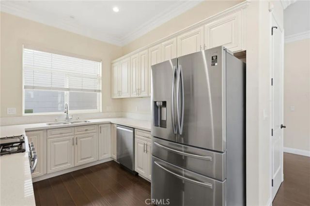 7608 Ani Way, North Hollywood, CA 91605