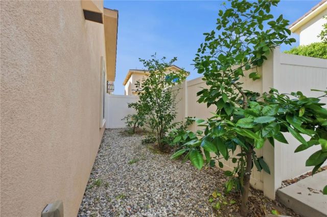 7608 Ani Way, North Hollywood, CA 91605
