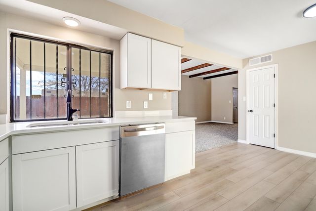 3812 Lafayette Drive NE, Albuquerque, NM 87107