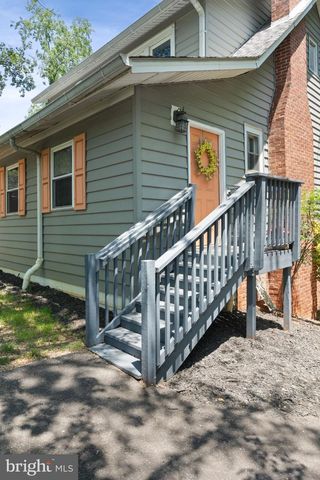 293 CAROLINE ST, Orange, VA 22960