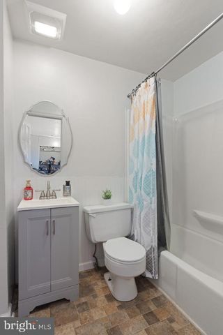 293 CAROLINE ST, Orange, VA 22960