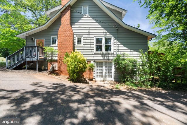 293 CAROLINE ST, Orange, VA 22960
