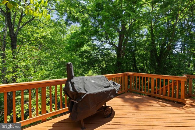 293 CAROLINE ST, Orange, VA 22960
