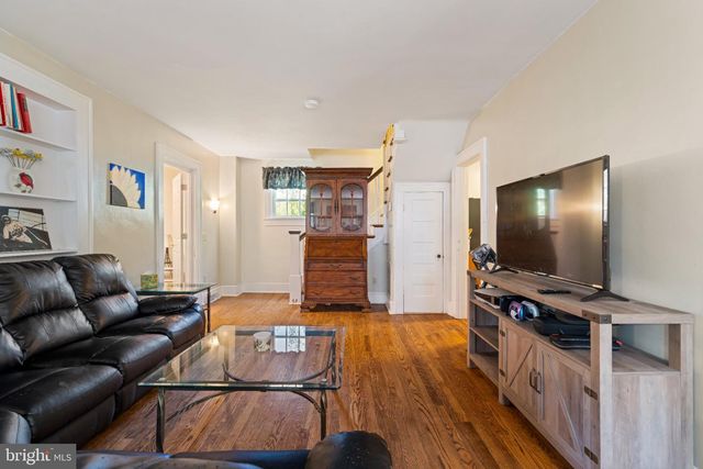 293 CAROLINE ST, Orange, VA 22960