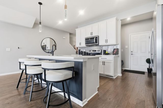 4877 Broomfield Way, Orion Twp, MI 48359