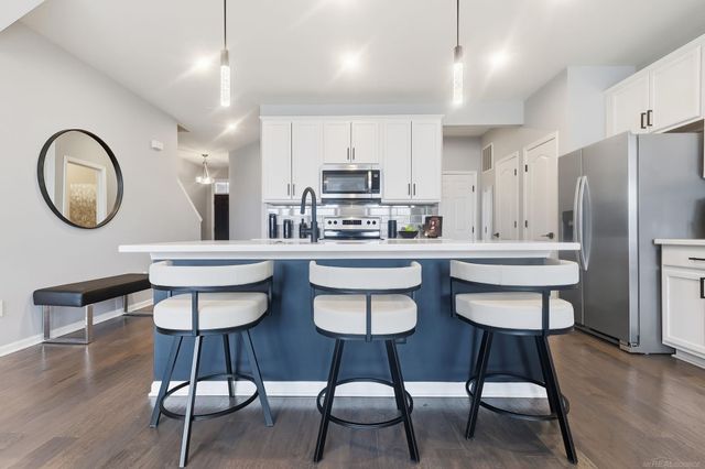 4877 Broomfield Way, Orion Twp, MI 48359