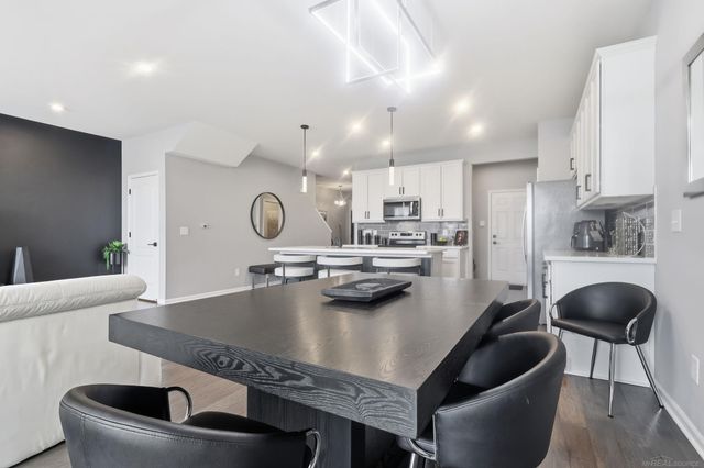 4877 Broomfield Way, Orion Twp, MI 48359