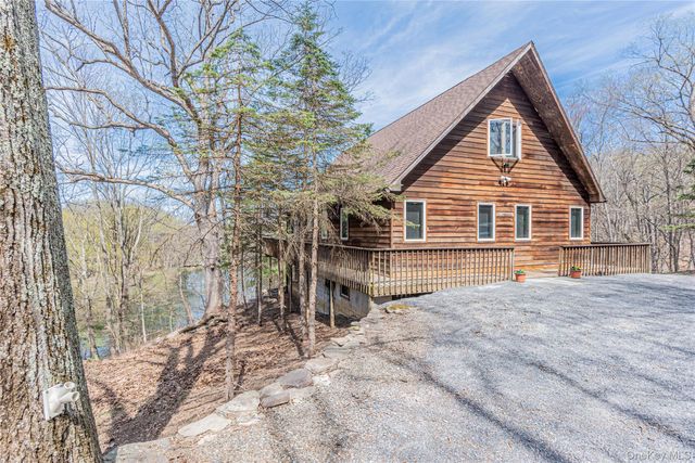 461 Route 199, Red Hook, NY 12571