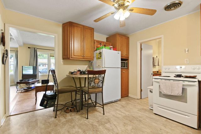 1212 ROSEBUD ST, Mexico, MO 65265