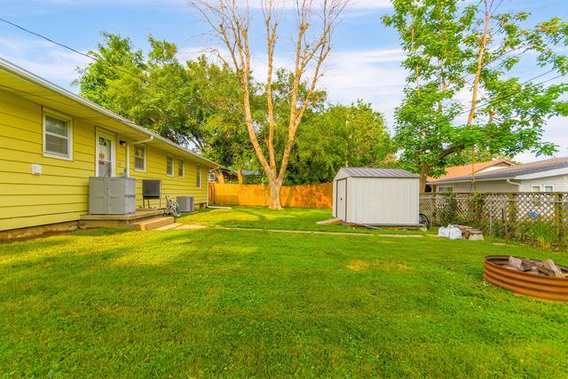 1212 ROSEBUD ST, Mexico, MO 65265