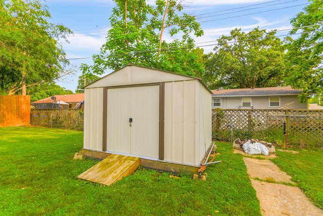 1212 ROSEBUD ST, Mexico, MO 65265