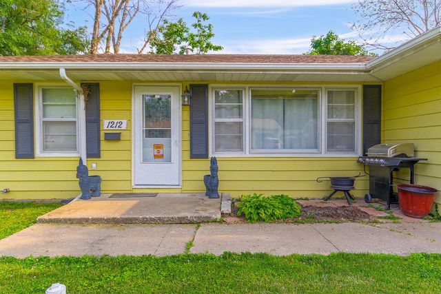 1212 ROSEBUD ST, Mexico, MO 65265