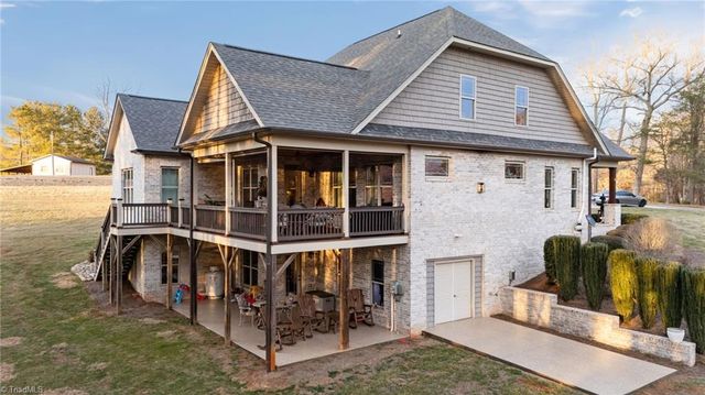 536 Black Mountain Road, Pilot Mountain, NC 27041