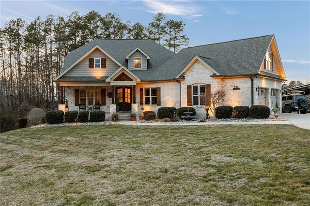 536 Black Mountain Road, Pilot Mountain, NC 27041