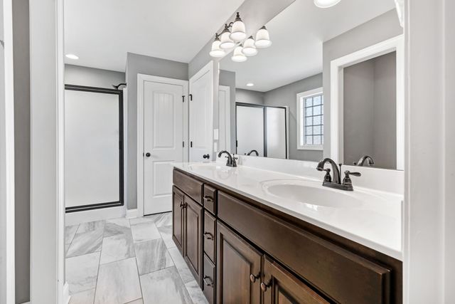 1974 Rolling Meadow Ln, Chapel Hill, TN 37034