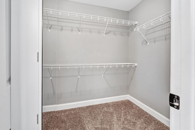 1974 Rolling Meadow Ln, Chapel Hill, TN 37034