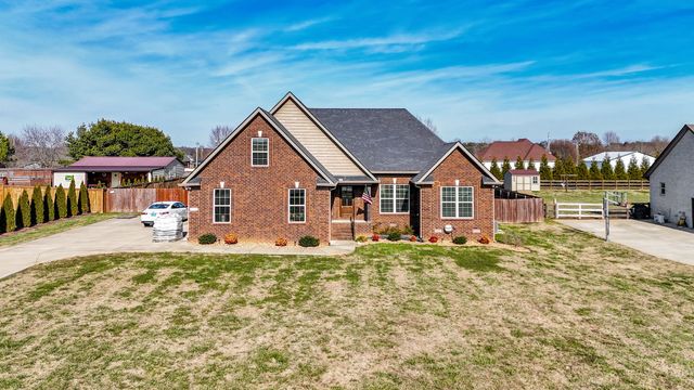 1974 Rolling Meadow Ln, Chapel Hill, TN 37034